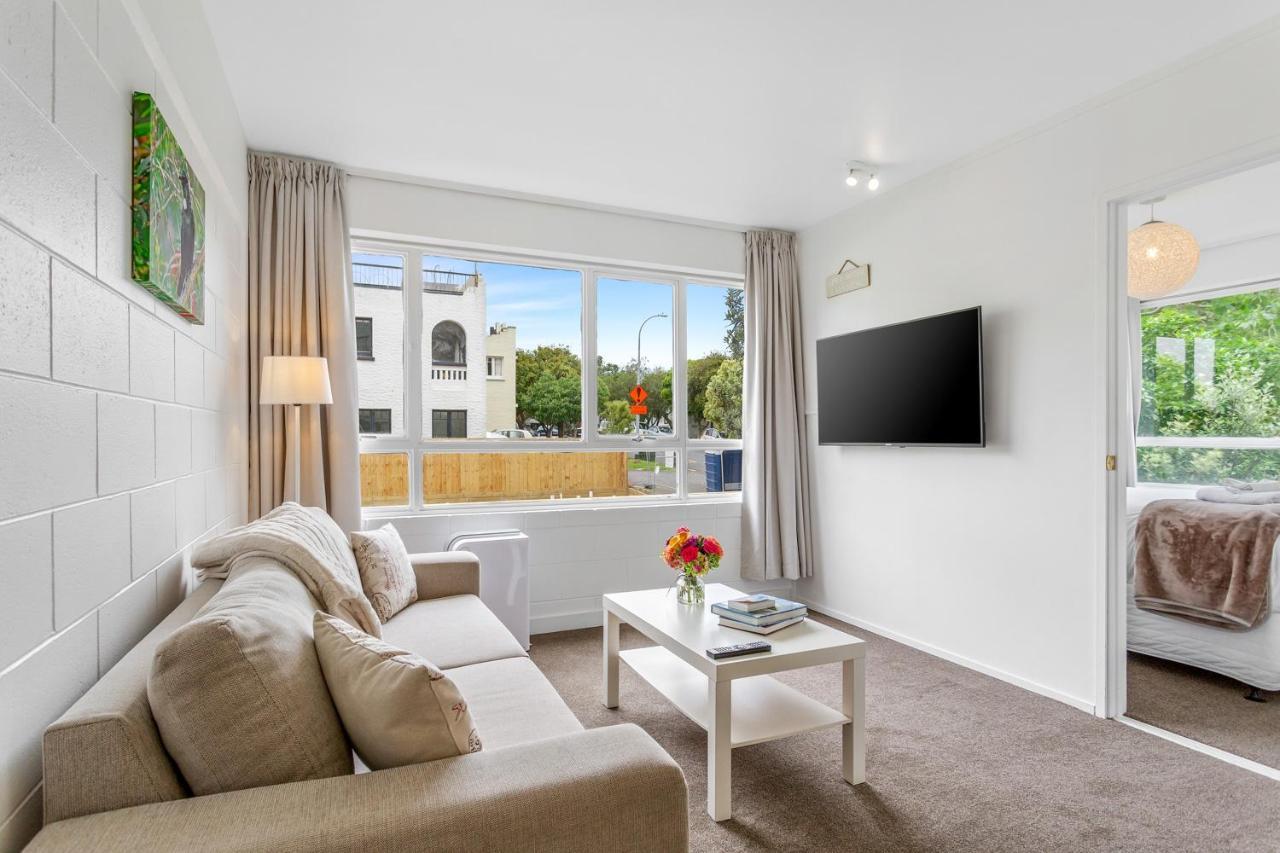 One Bedroom Apartment, Heart Of Newmarket أوكلاند المظهر الخارجي الصورة